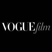 VOGUE时尚网logo图标